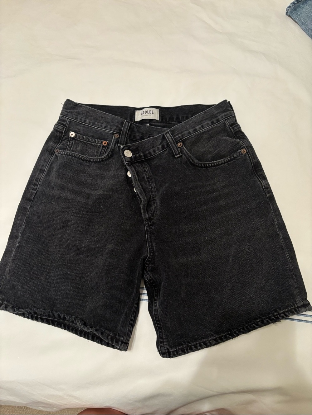 Agolde criss cross denim shorts black photogram